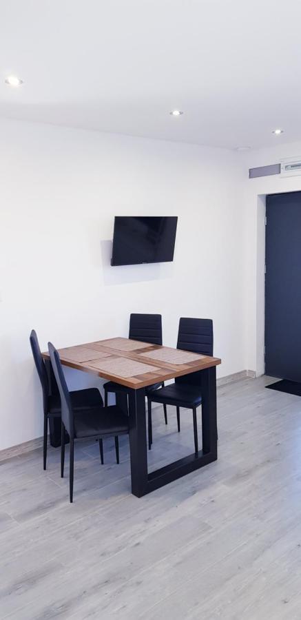 Apartamenty U Wioli I Marcina Łeba Eksteriør bilde